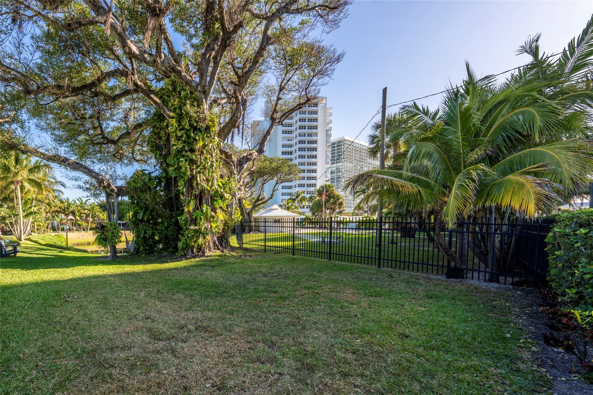 Breakwater 42-19 B - Residential