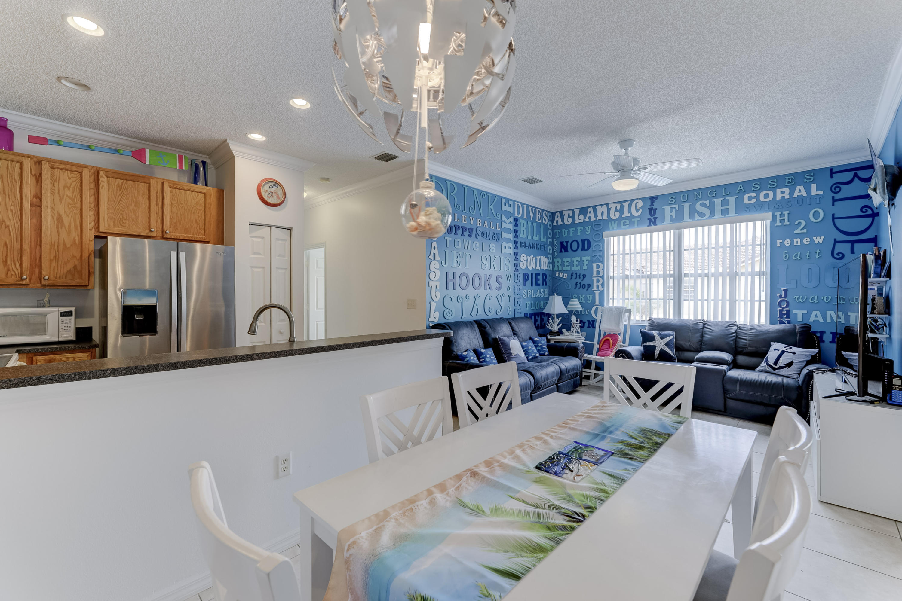 CRESTWOOD AT CAROLINA - Residential