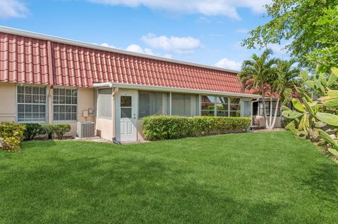 A home in Lake Worth