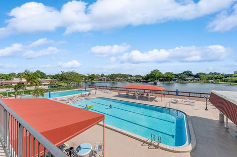 A home in Lake Worth