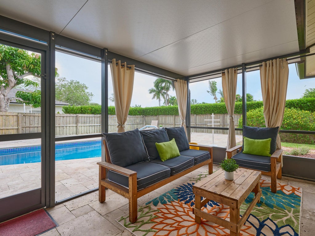 Photo of 1267 SUMMERWOOD Circle, Wellington, FL 33414 (MLS # B26061636)