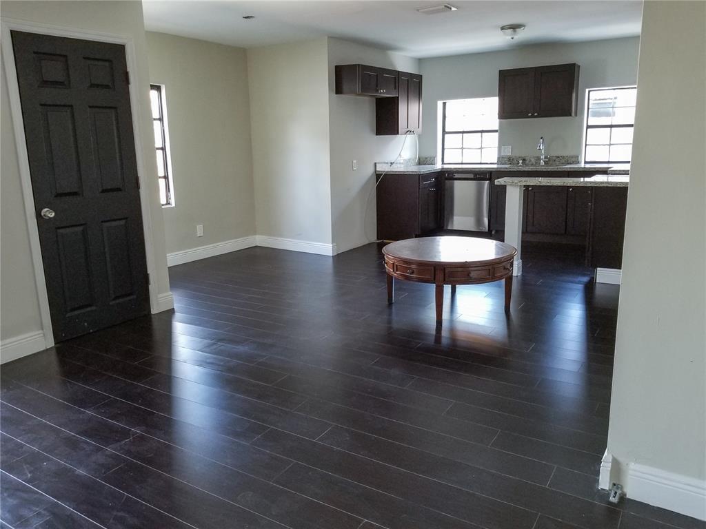 Railway Shops Add - Residential Lease