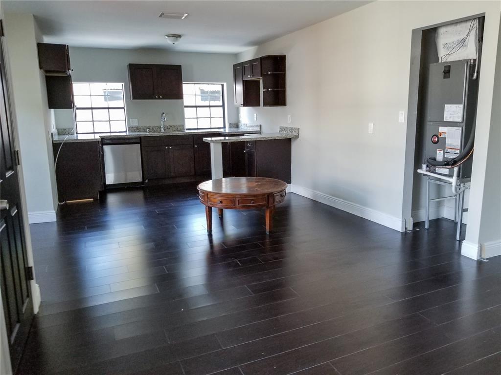 Railway Shops Add - Residential Lease