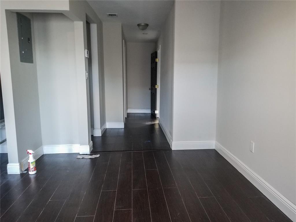 Railway Shops Add - Residential Lease