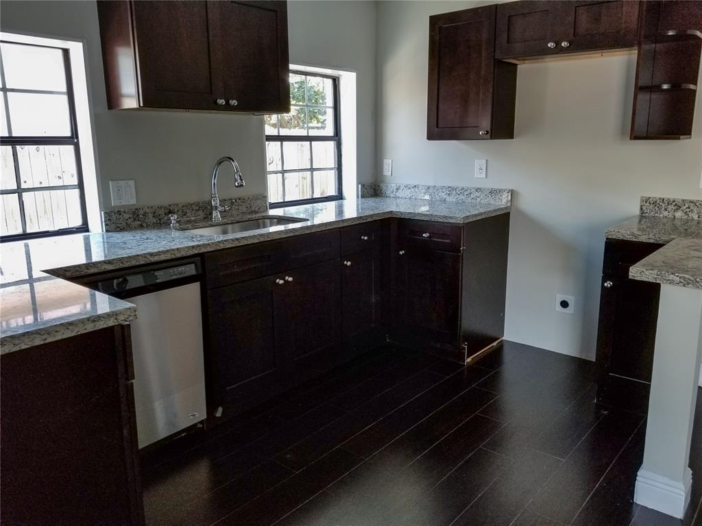 Railway Shops Add - Residential Lease