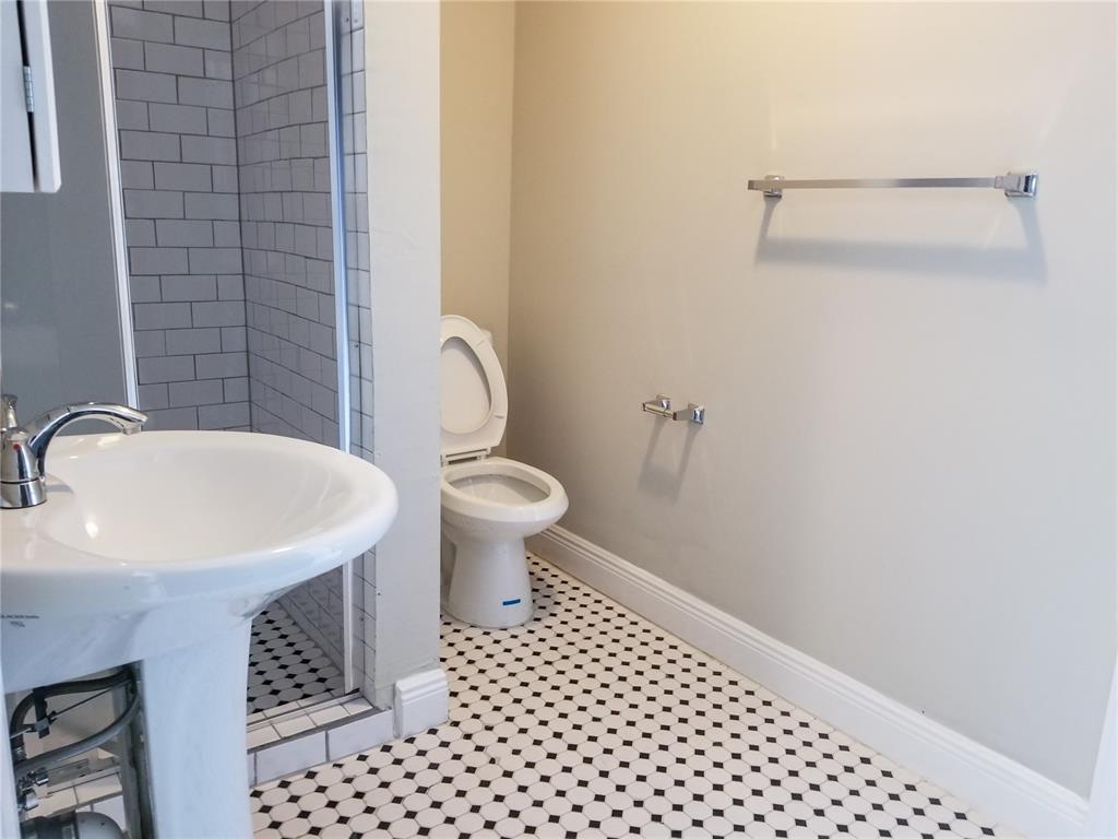 Railway Shops Add - Residential Lease