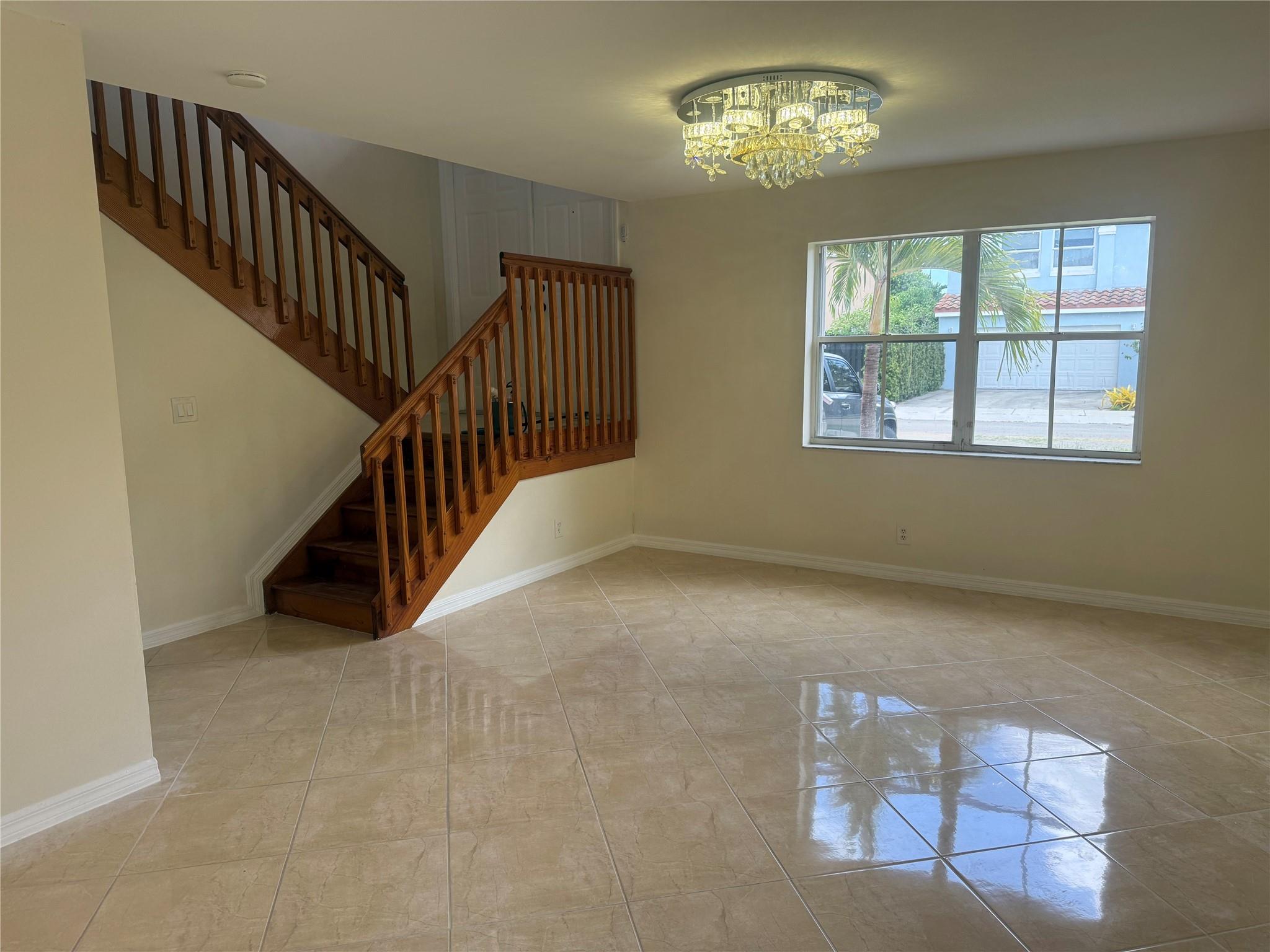 THE ORANGE DRIVE-PINE ISLAND - Residential