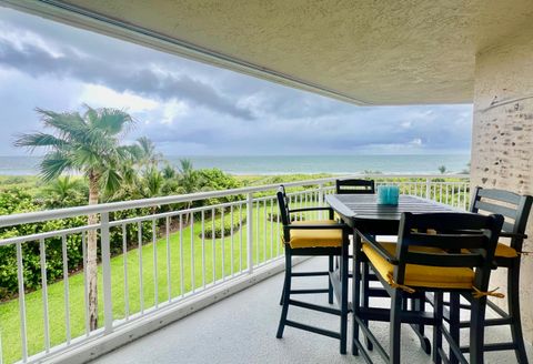 A home in Hutchinson Island