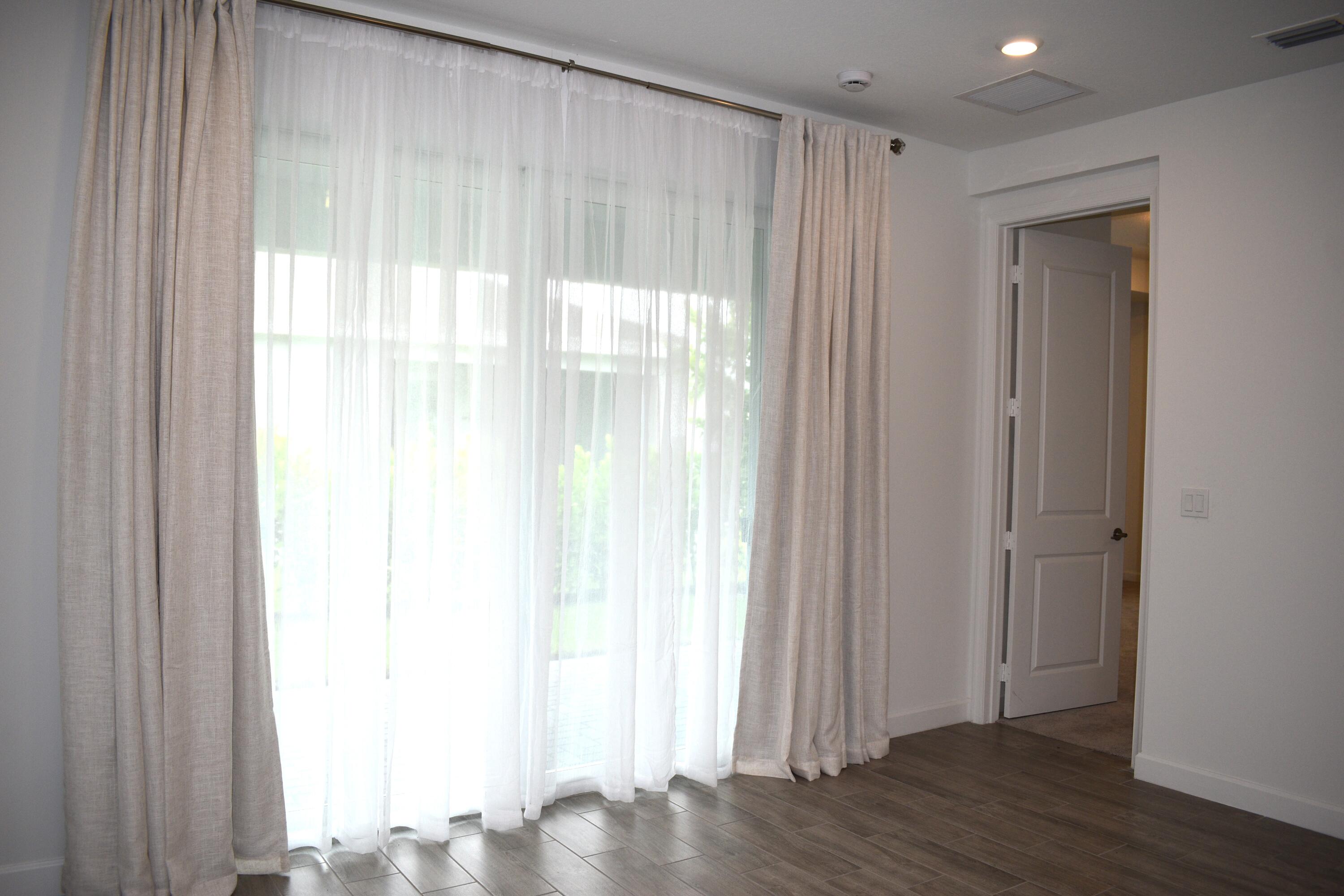 DELRAY TRAILS AT VILLA DELRAY PUD - Residential Lease