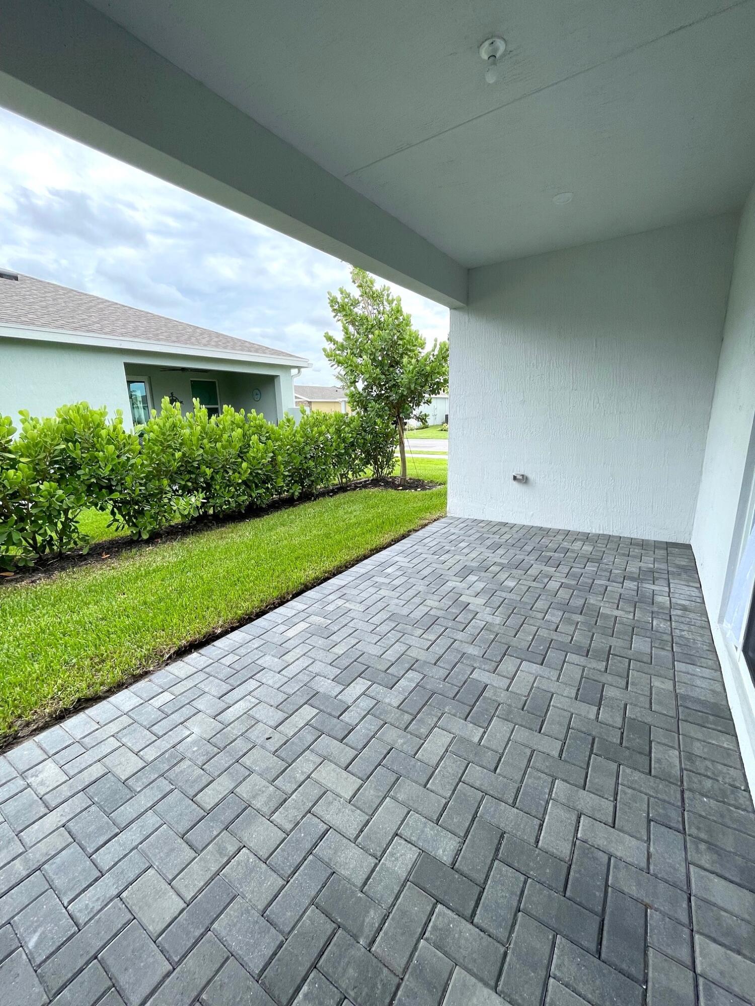 DELRAY TRAILS AT VILLA DELRAY PUD - Residential Lease