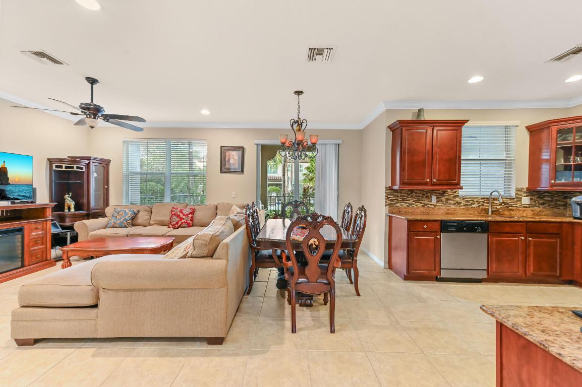 4627 Mediterranean Circle