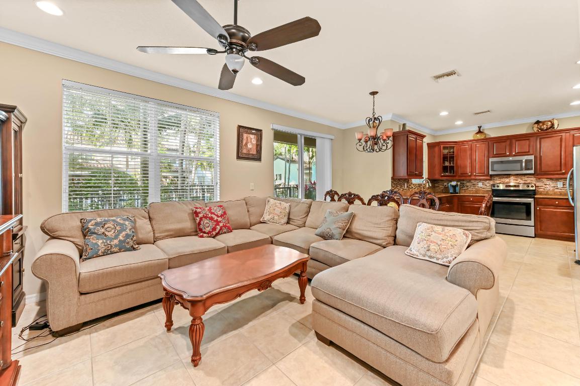 4627 Mediterranean Circle