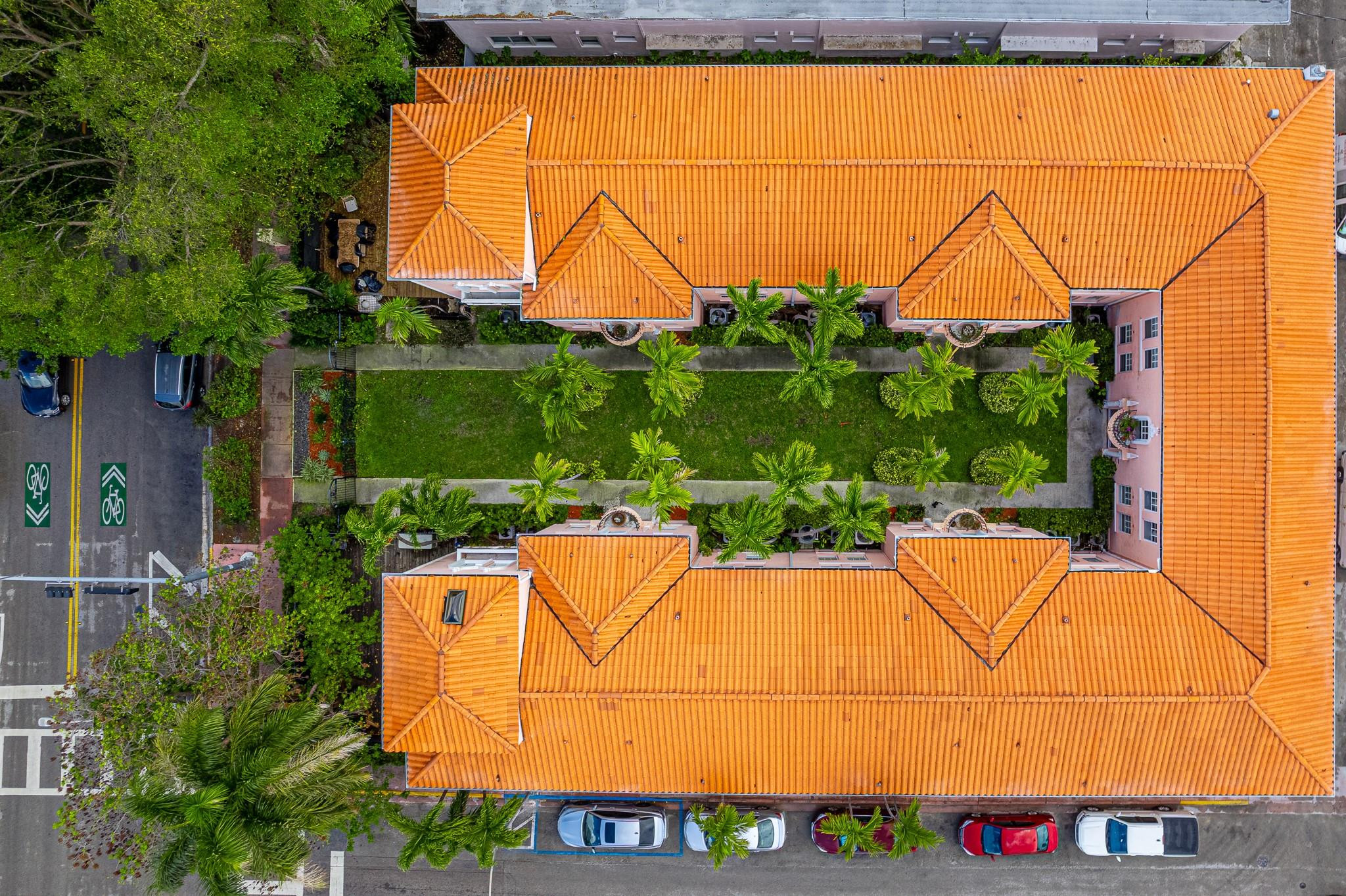 PALM GARDEN CONDO - Residential