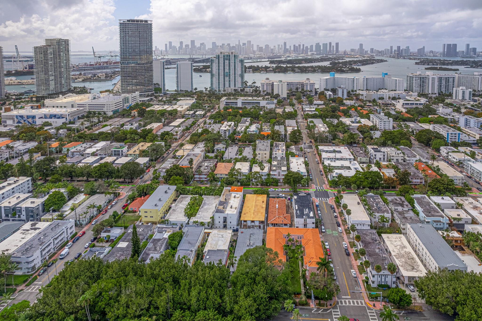 PALM GARDEN CONDO - Residential