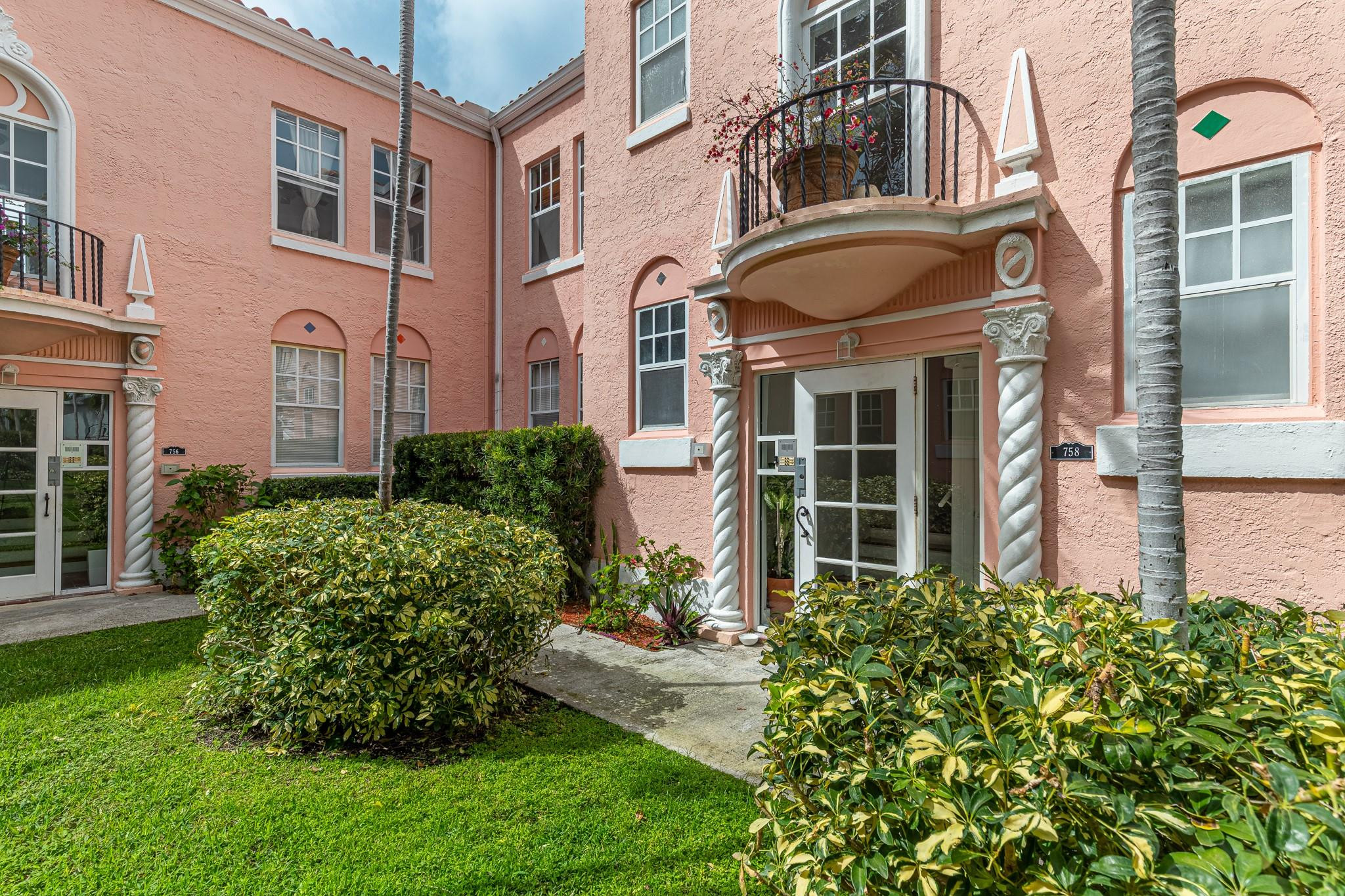 PALM GARDEN CONDO - Residential