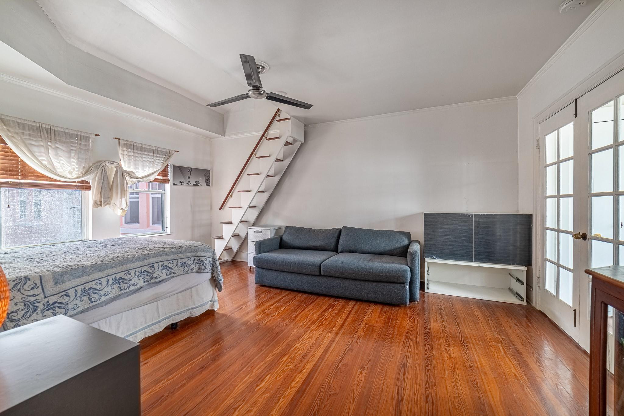 PALM GARDEN CONDO - Residential