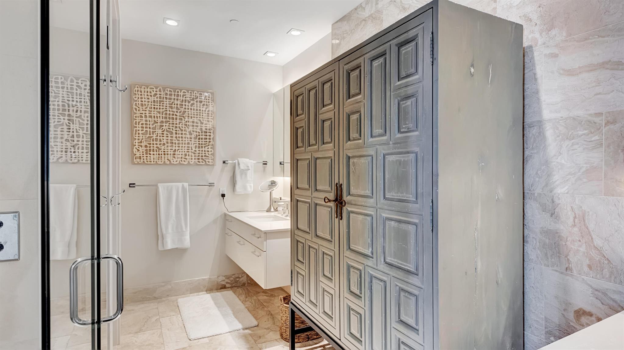 3200 South Ocean, A Seaga - Residential