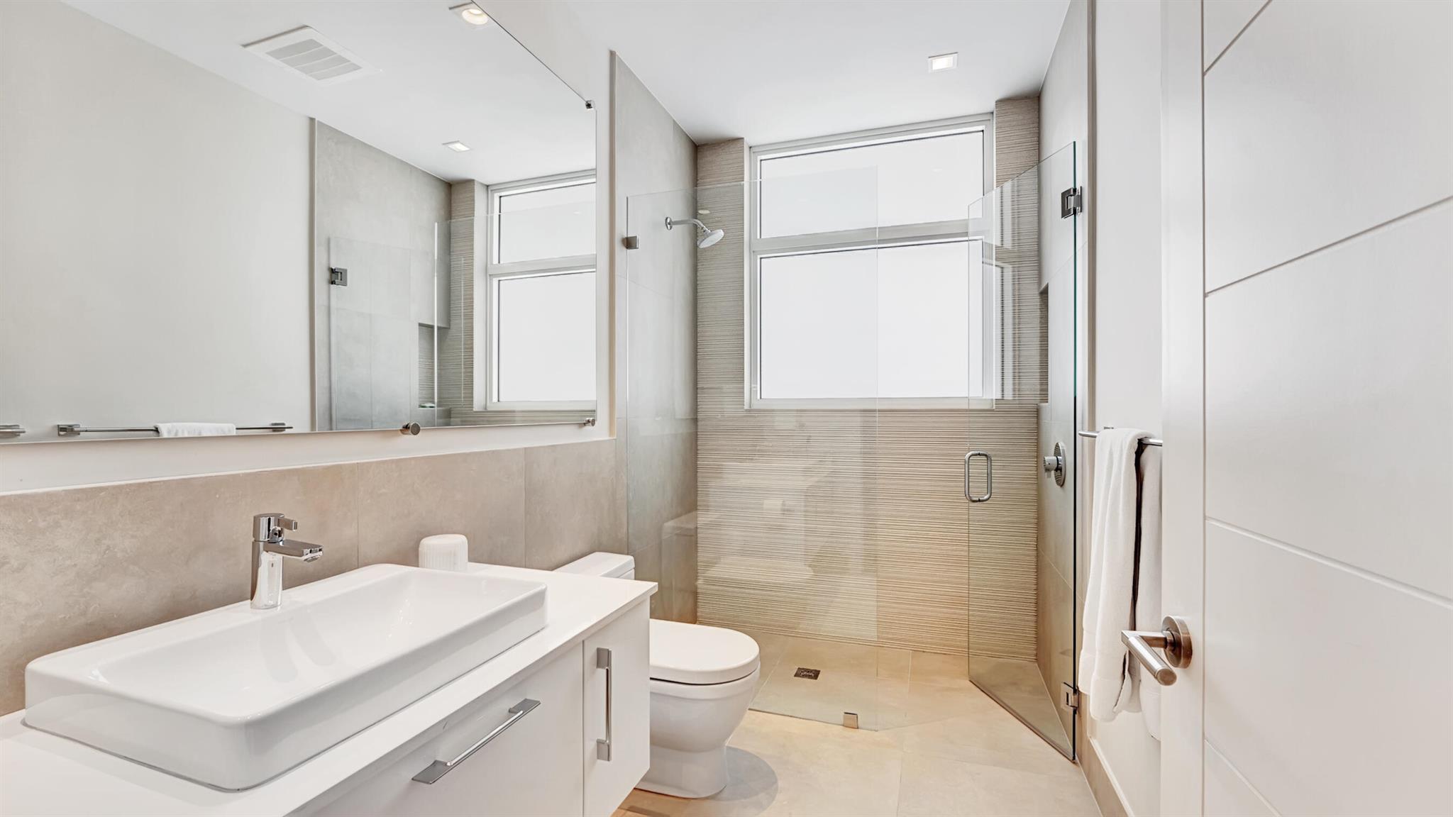 3200 South Ocean, A Seaga - Residential