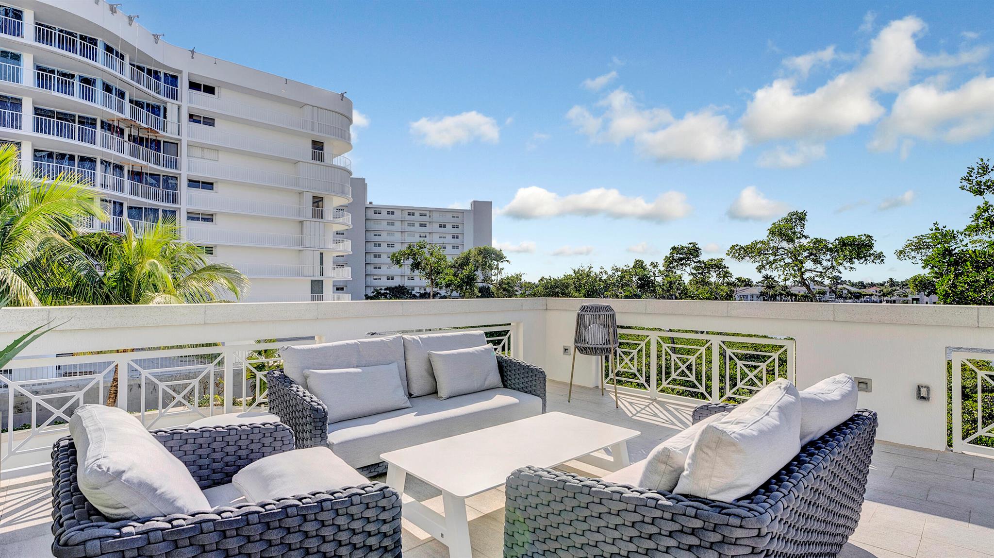 3200 South Ocean, A Seaga - Residential