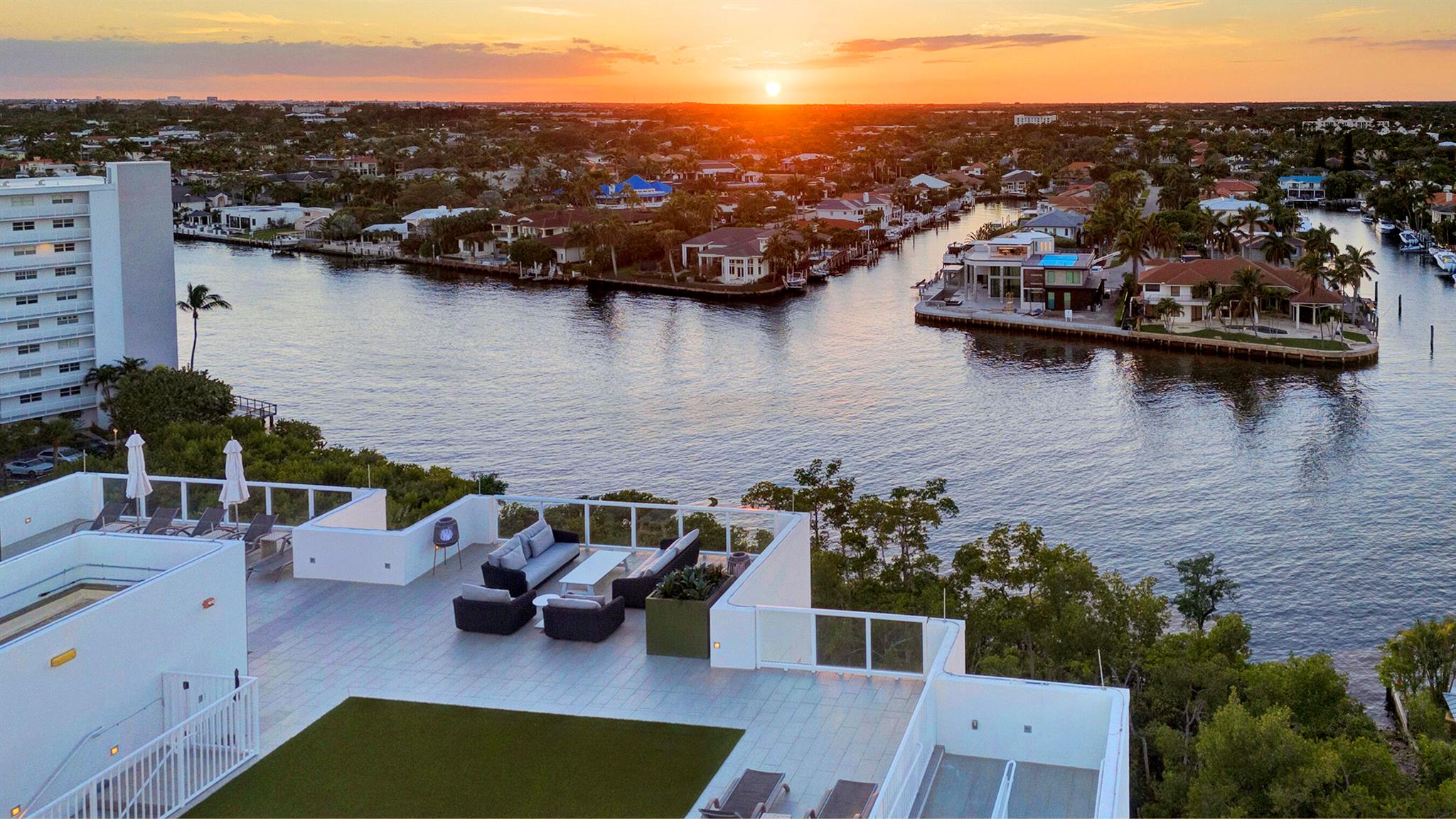 3200 South Ocean, A Seaga - Residential