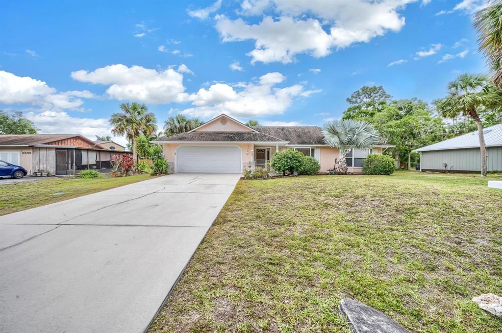 Photo of 8305 North Blvd, Fort Pierce, FL 34951 (MLS # R10881180)