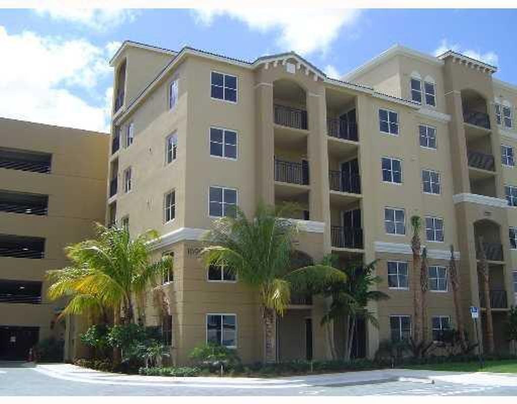 Photo of 1660 Renaissance Commons Boulevard #2621, Boynton Beach, FL 33426 (MLS # R10941857)