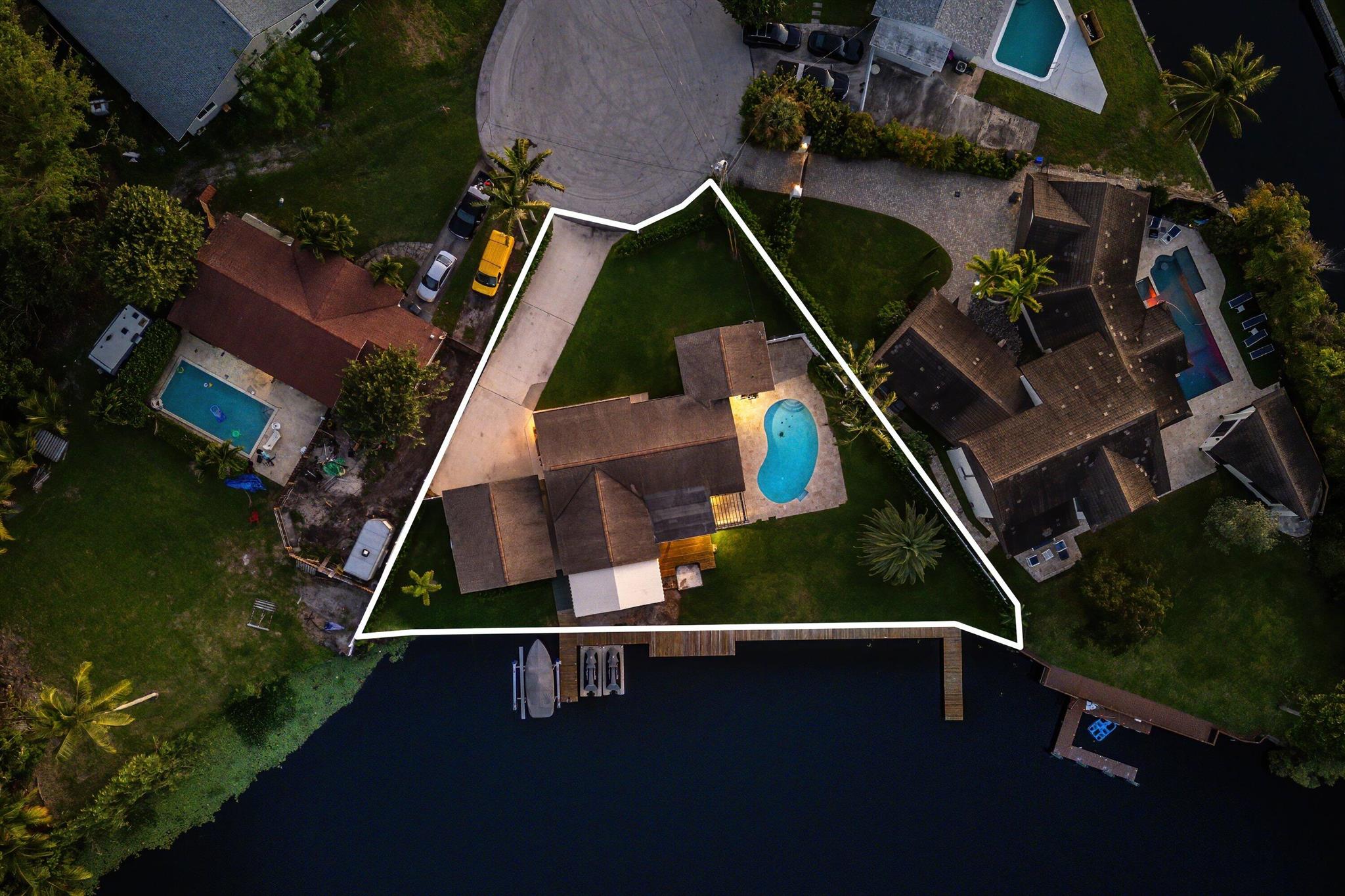 View photos, virtual tours, details... 6788 Bayshore Drive