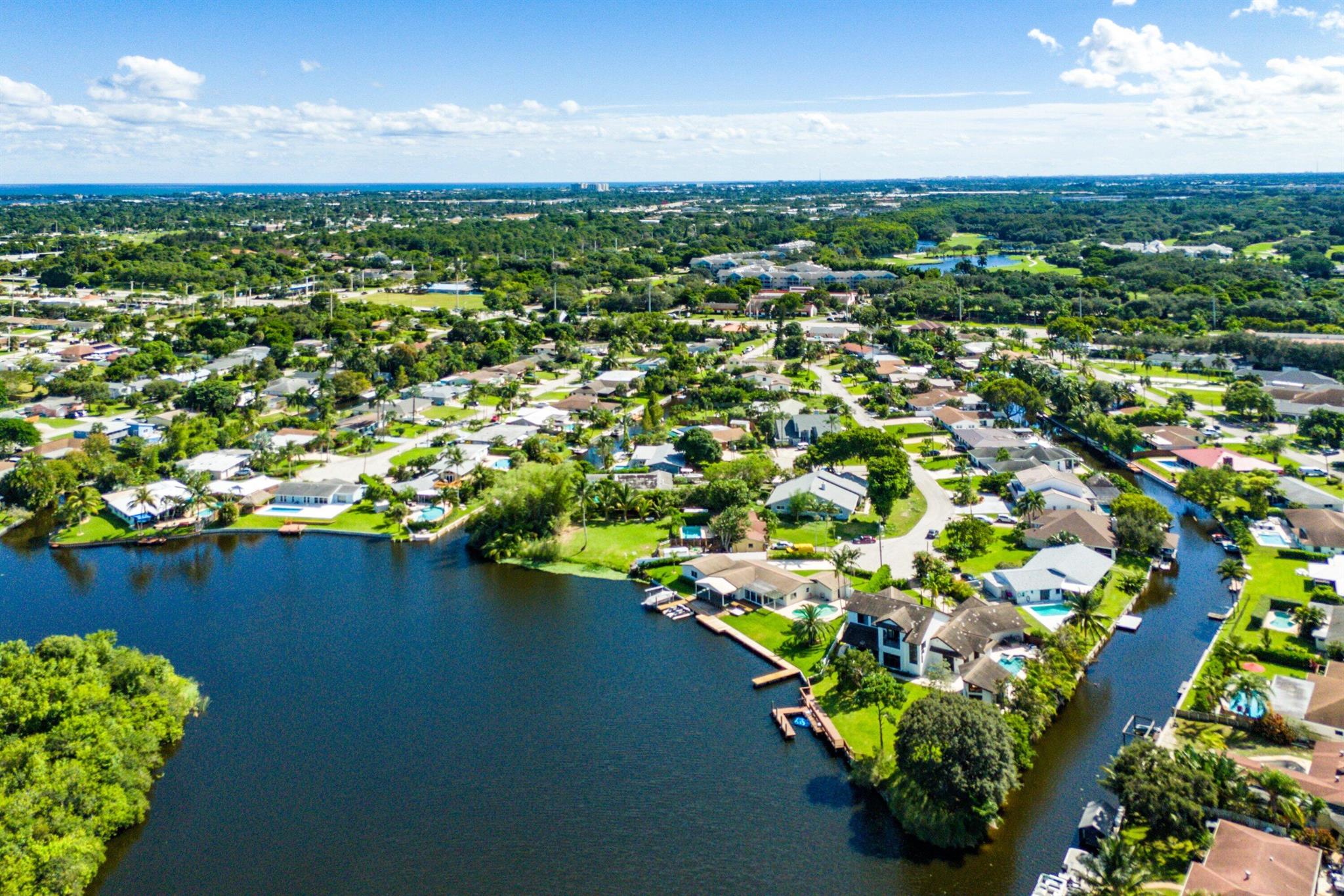 ISLAND ESTATES - Residential