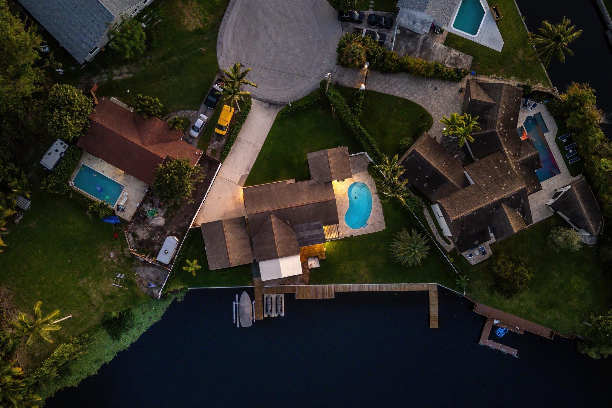 ISLAND ESTATES - Residential