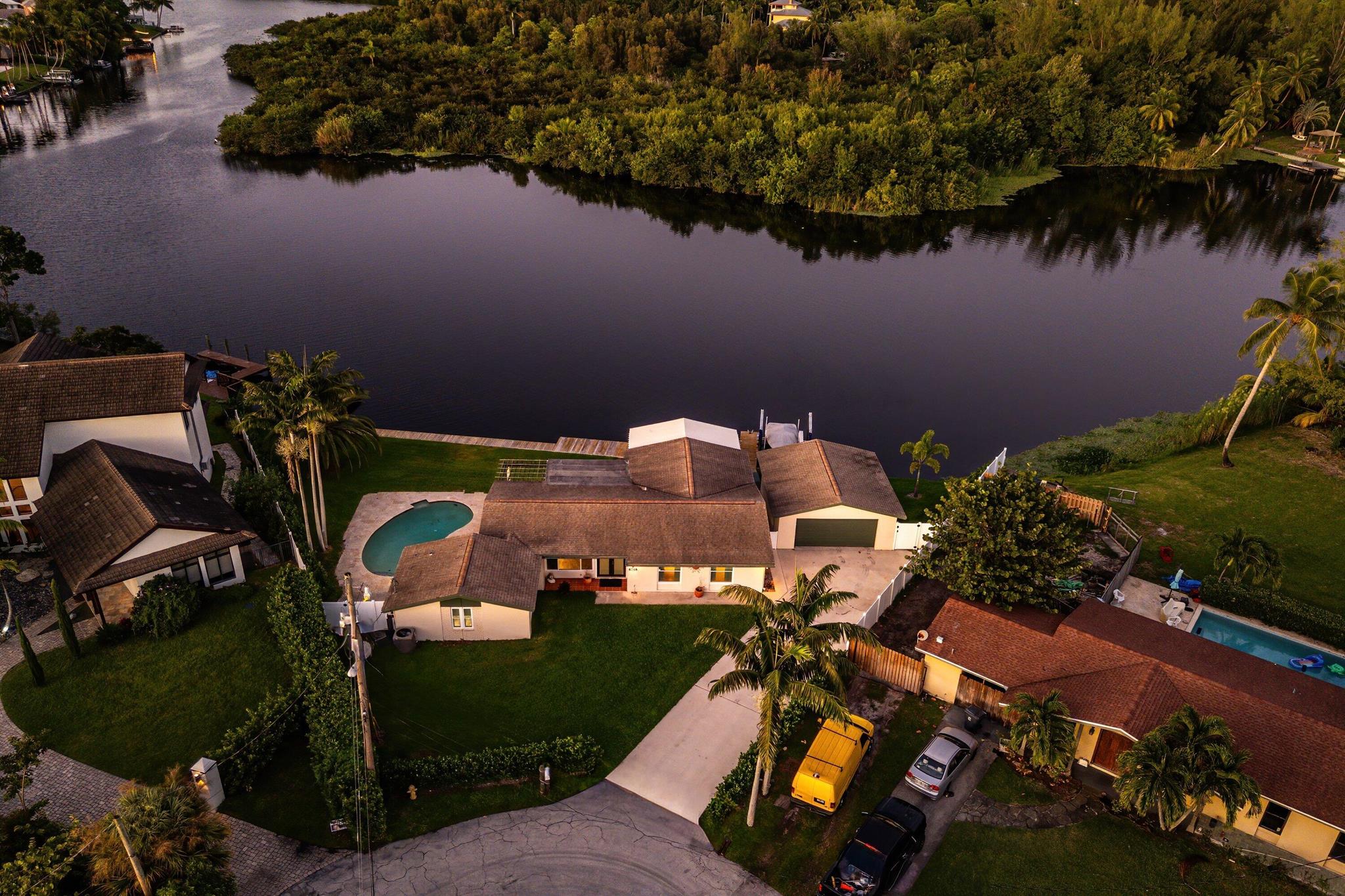 View photos, virtual tours, details... 6788 Bayshore Drive