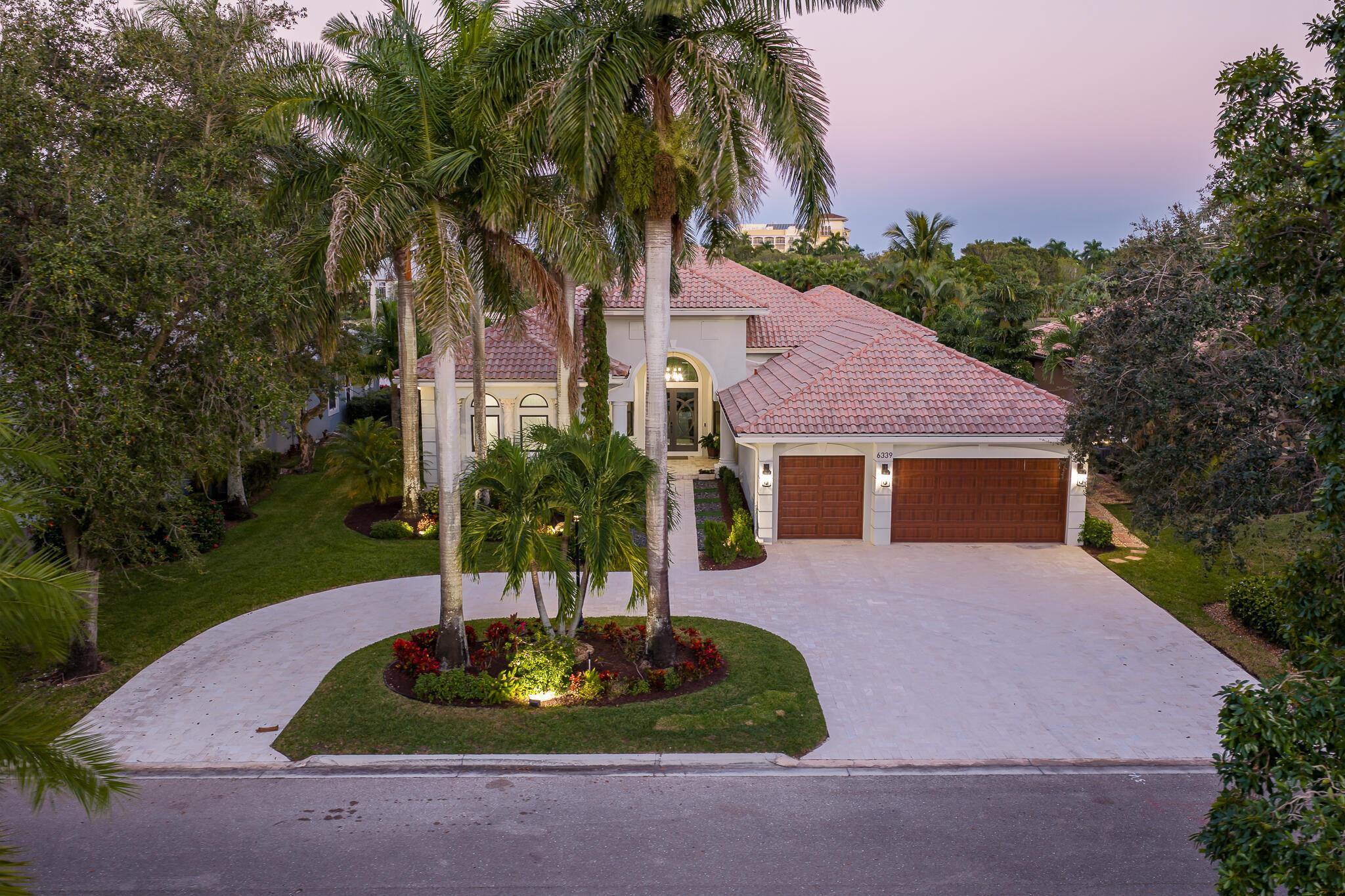 PARKLAND ISLES - Residential