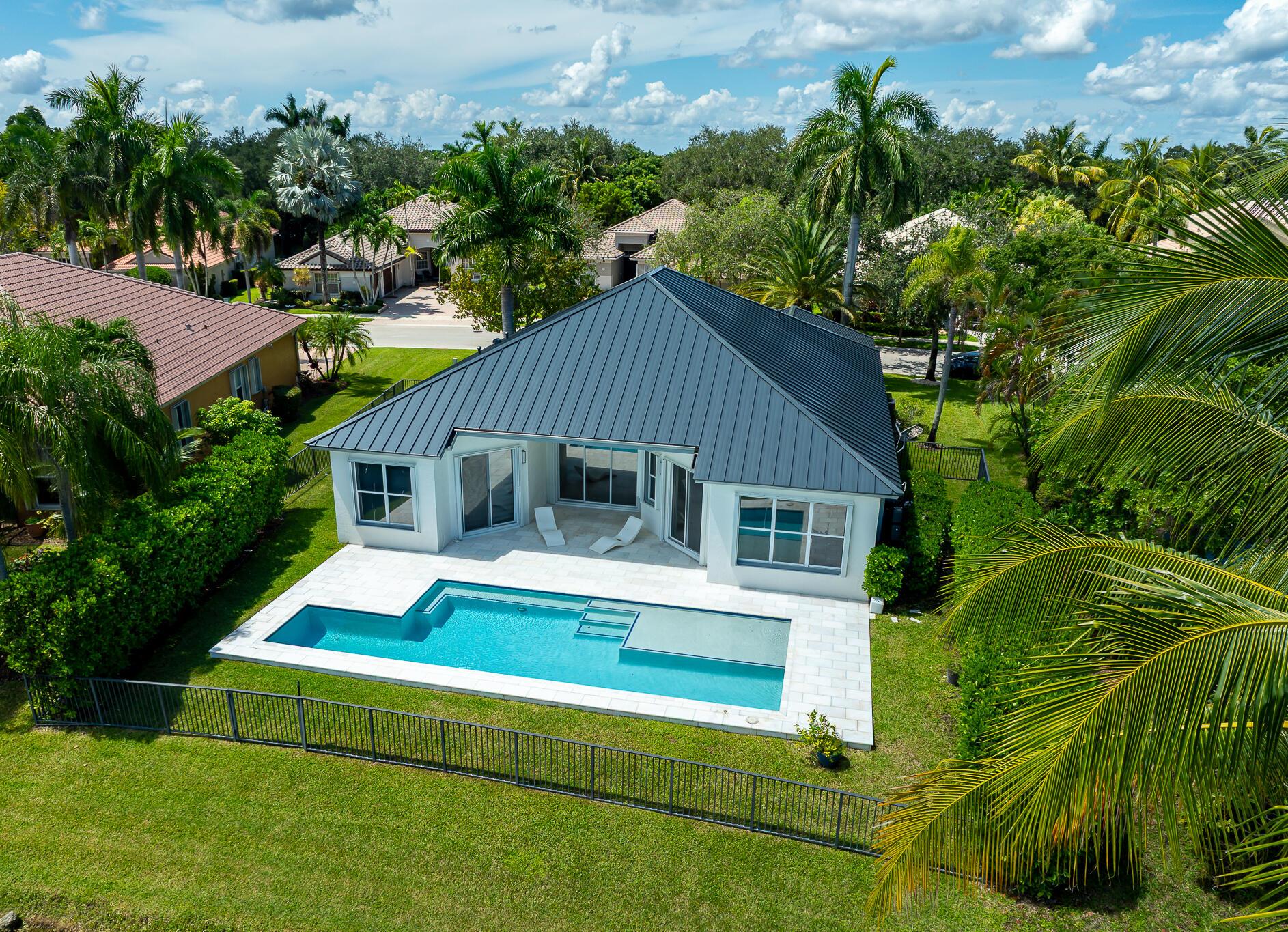 PARKLAND ISLES - Residential
