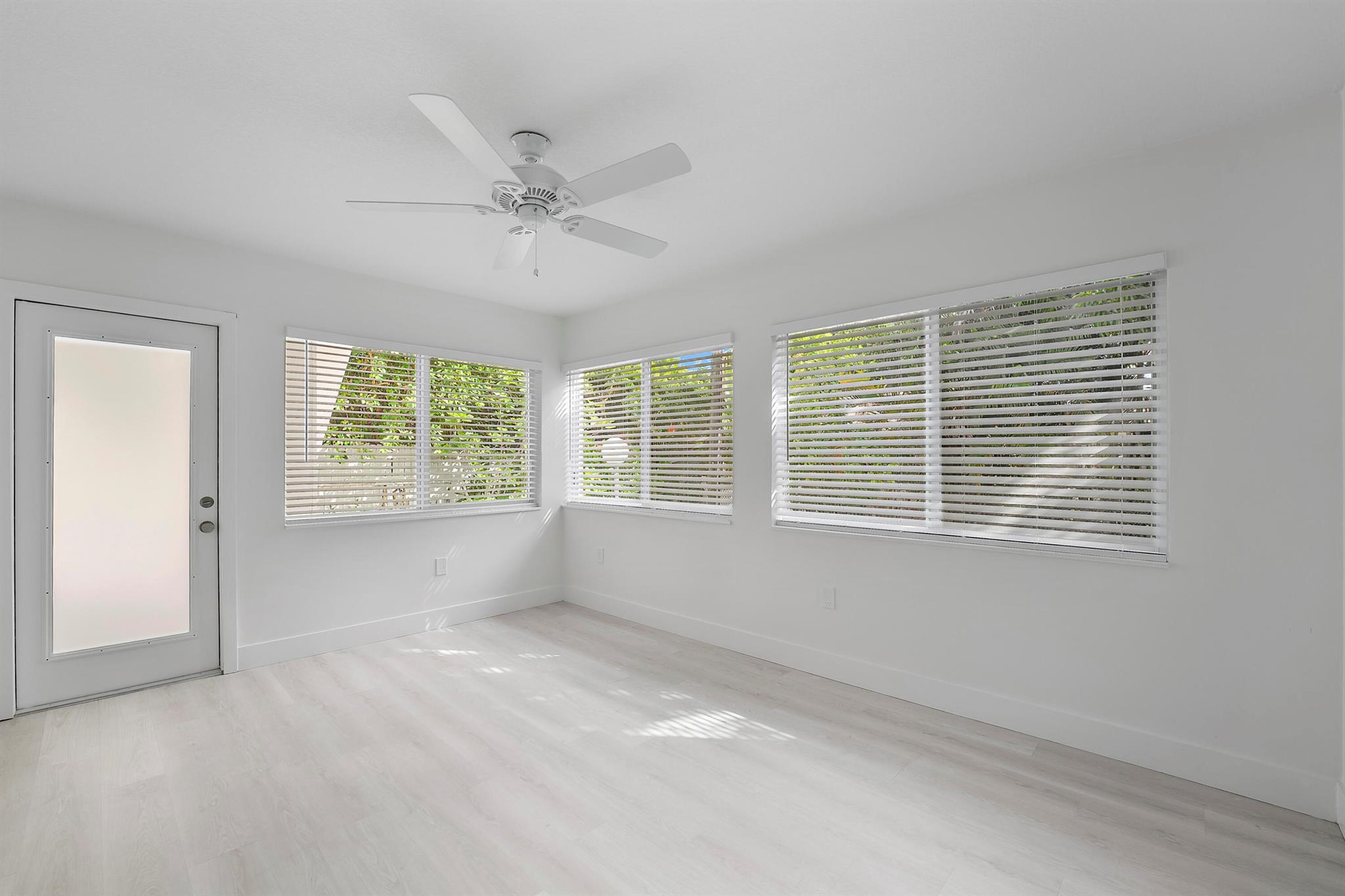 PALM BEACH SHORES - Residential Lease