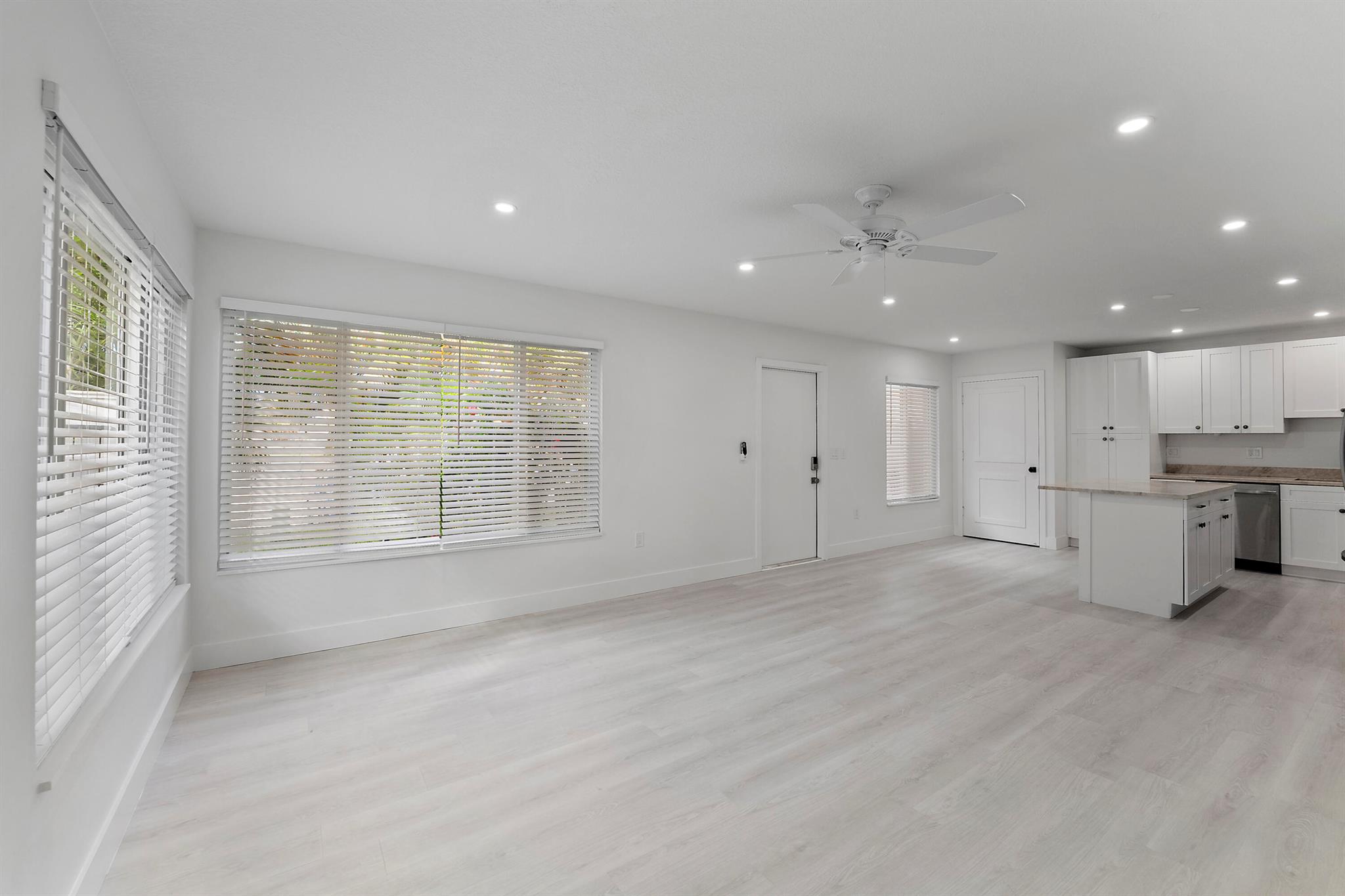 PALM BEACH SHORES - Residential Lease