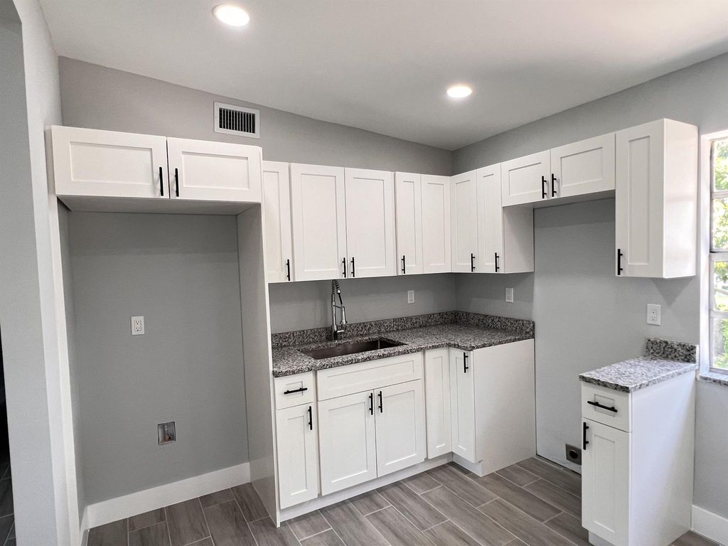 Photo of 3932 Nowata Road, Lantana, FL 33462 (MLS # R10991472)