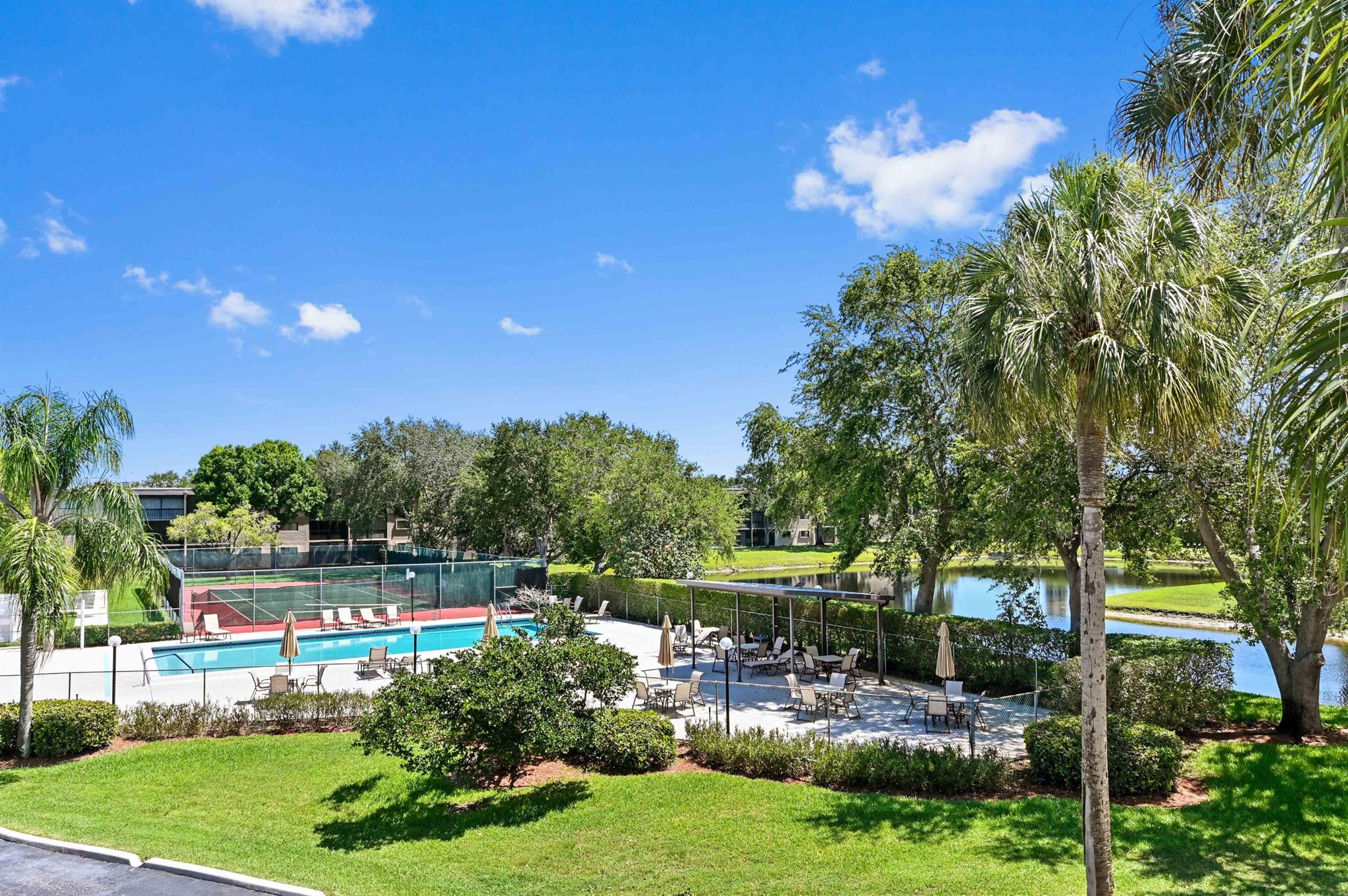 LAKES OF DELRAY - Residential