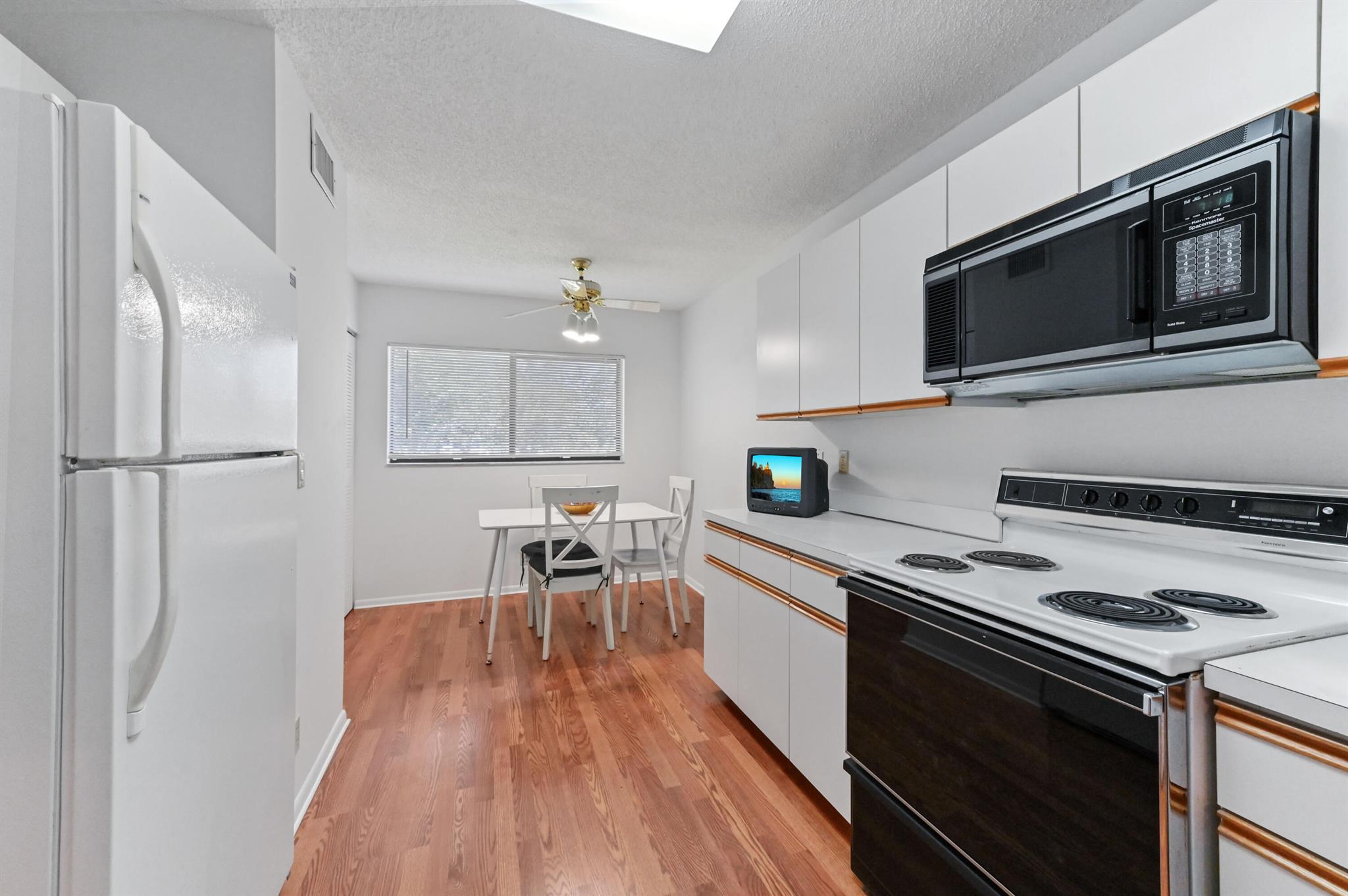 LAKES OF DELRAY - Residential
