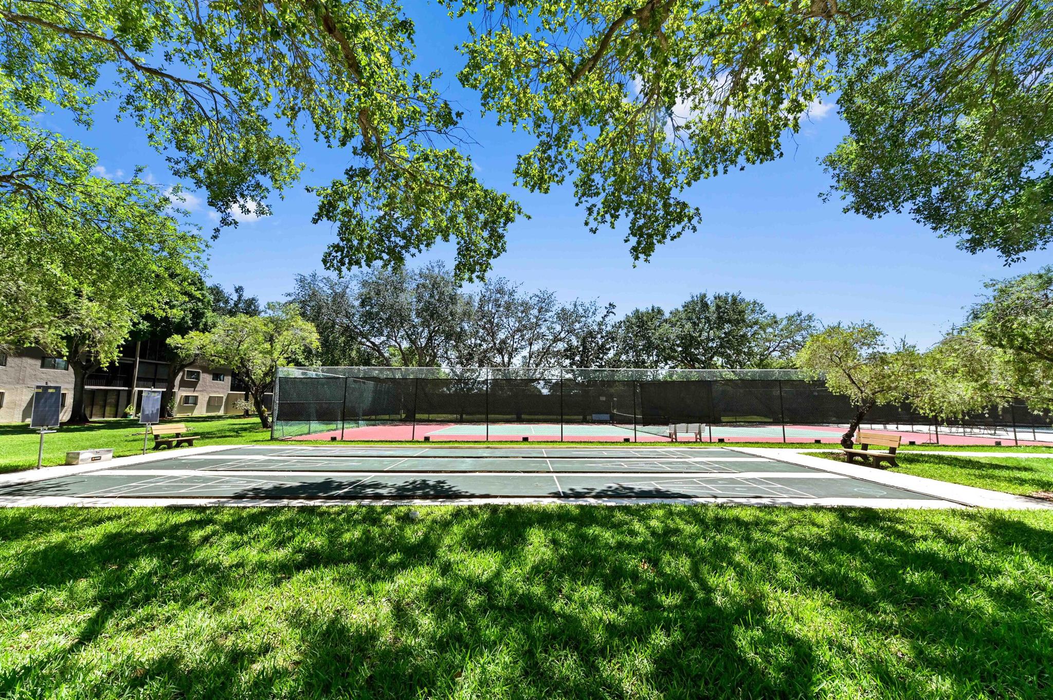 LAKES OF DELRAY - Residential