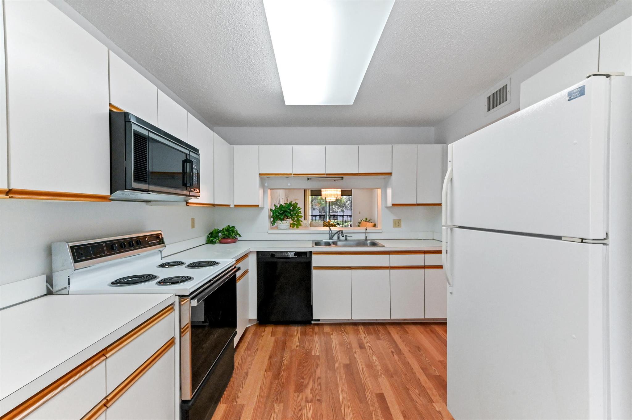 LAKES OF DELRAY - Residential