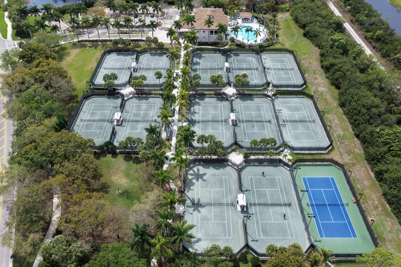 HERON BAY Estates - Residential