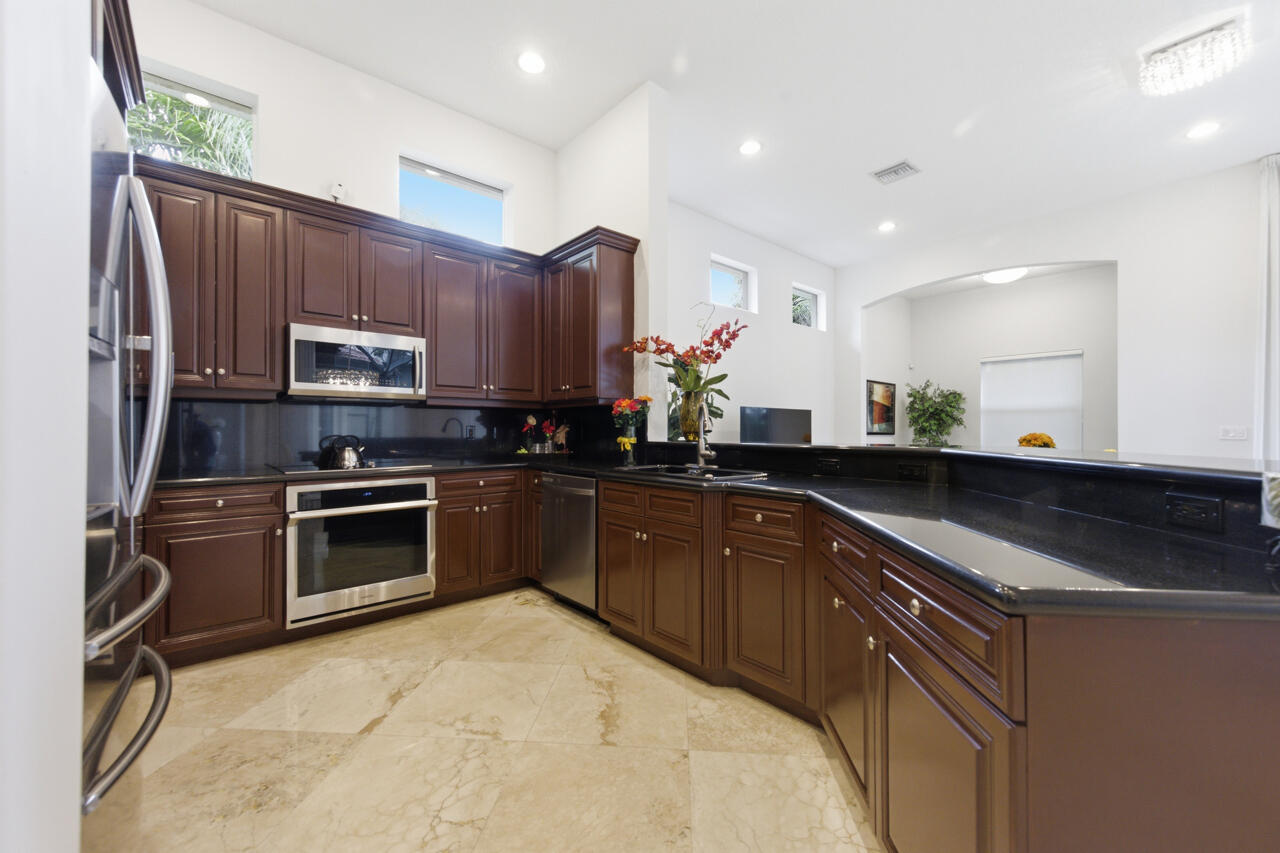 HERON BAY Estates - Residential