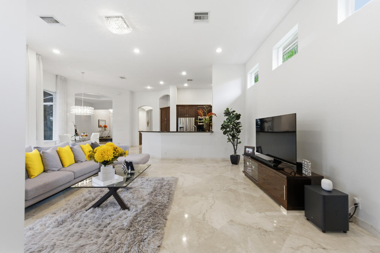 HERON BAY Estates - Residential