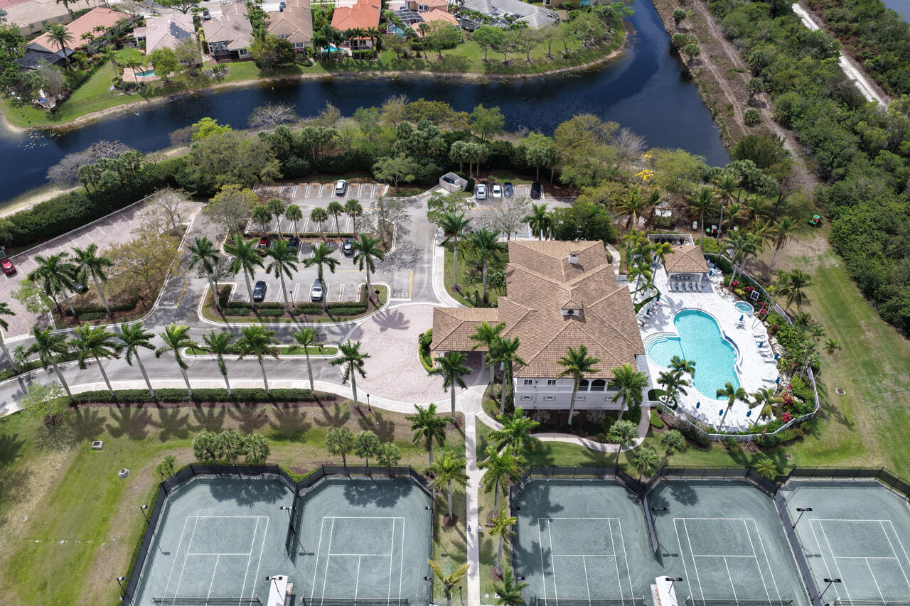 HERON BAY Estates - Residential