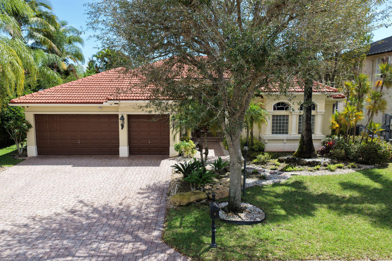 HERON BAY Estates - Residential