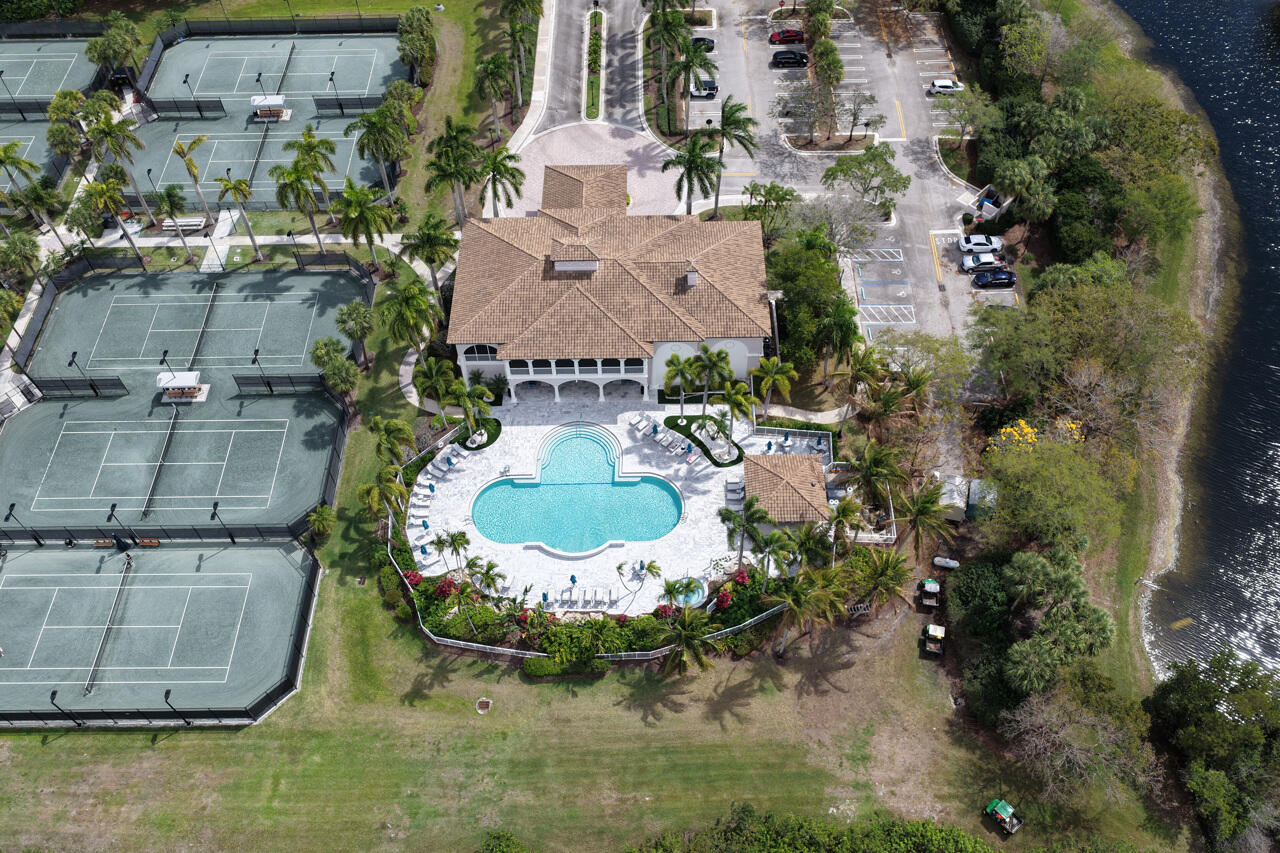 HERON BAY Estates - Residential