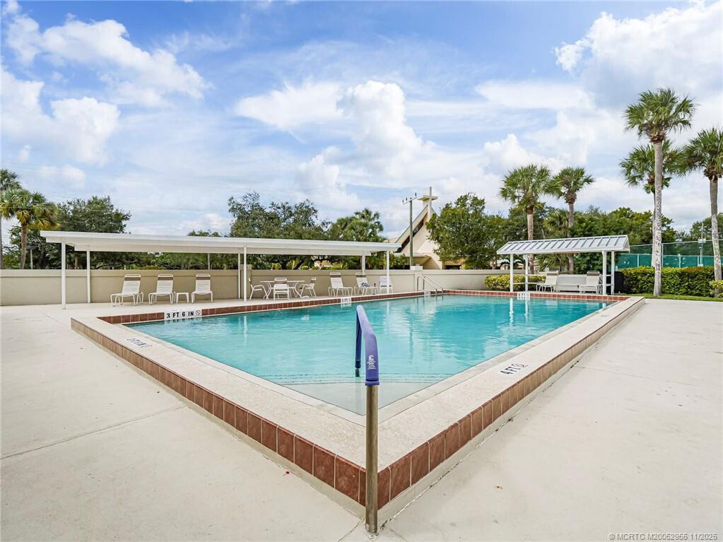 INDIAN PINES CONDO - Residential