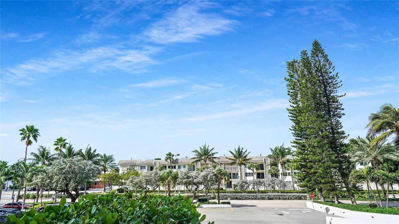 4250 Galt Ocean Drive 1A