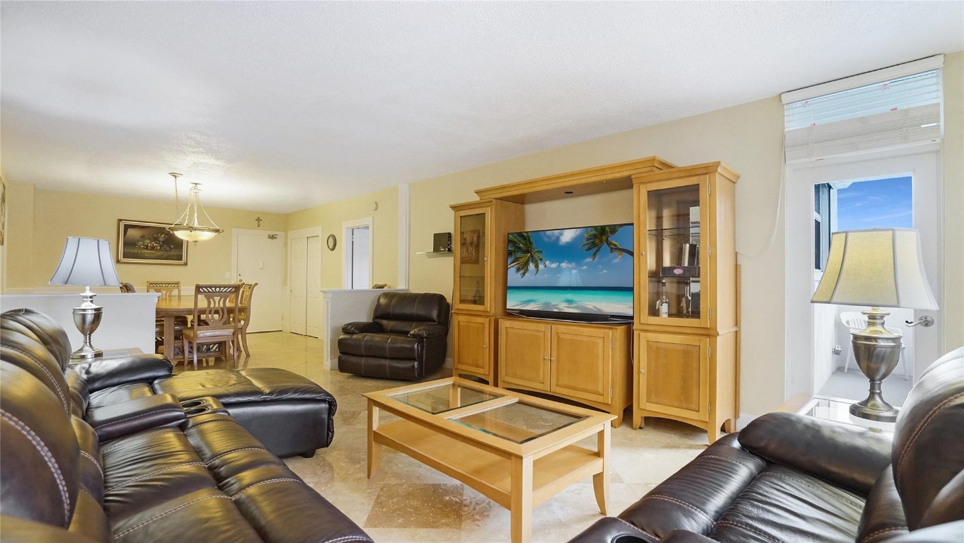 4250 Galt Ocean Drive 1A