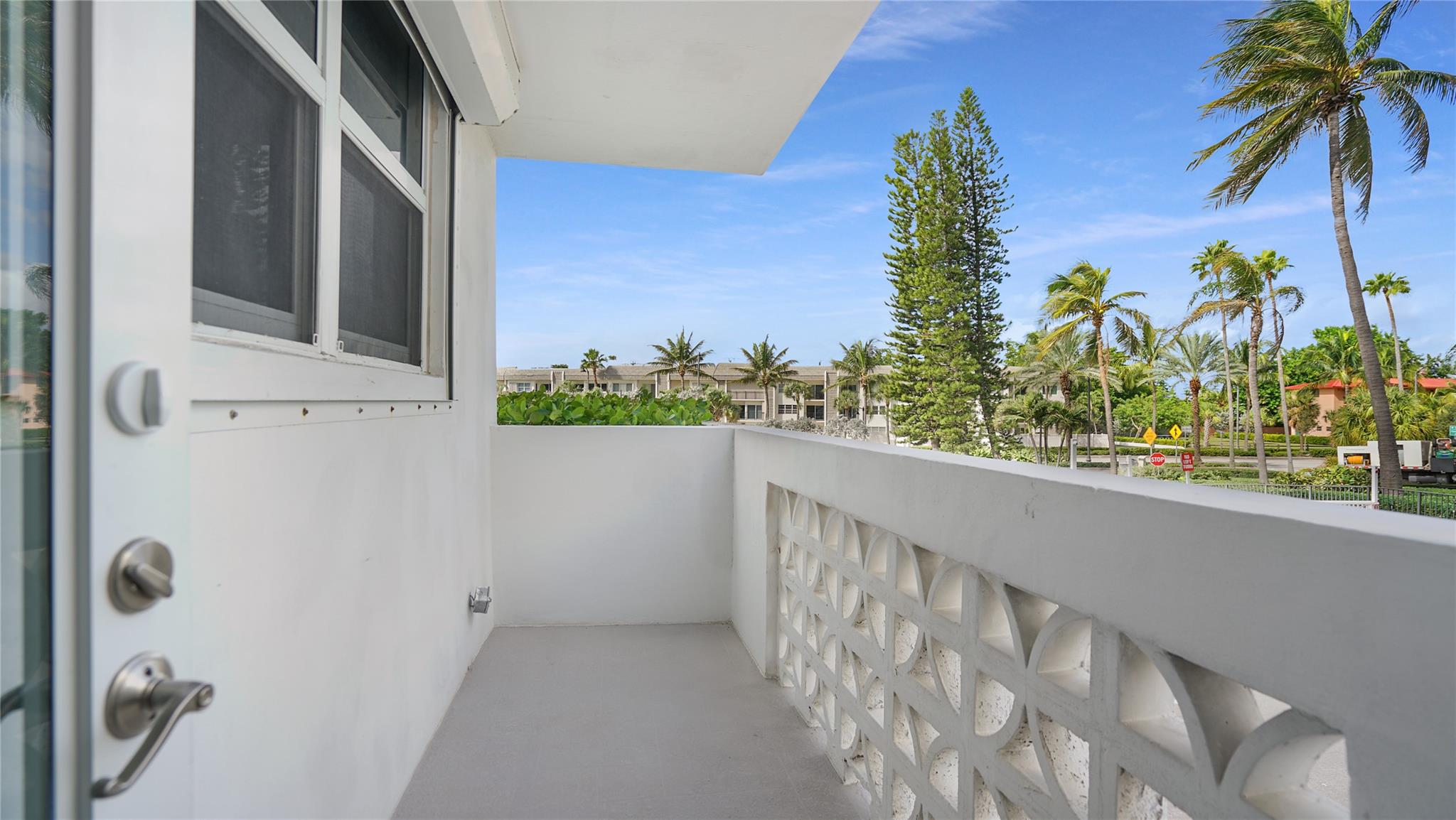 4250 Galt Ocean Dr 1A