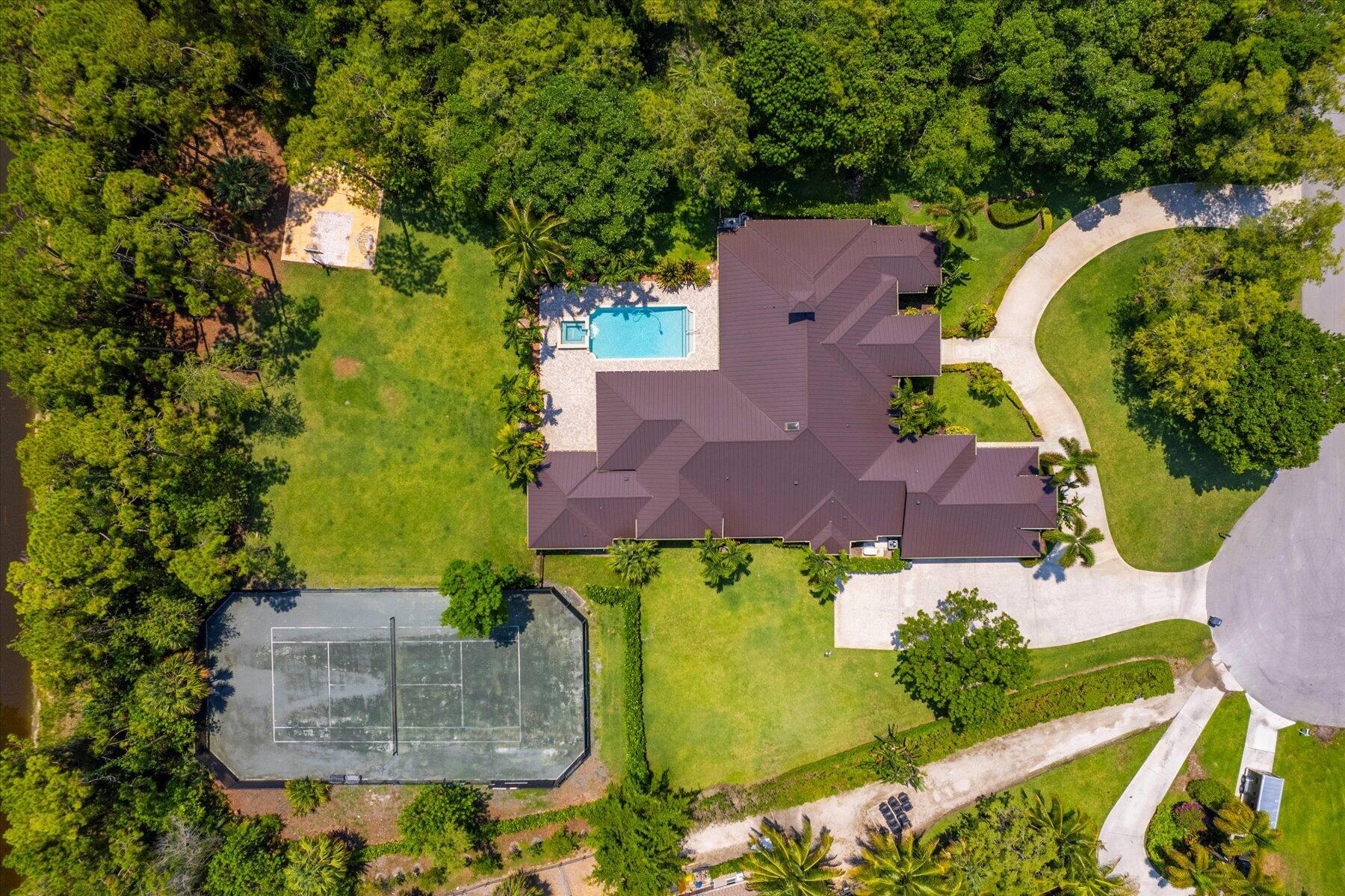 PADDOCK PARK 2 OF WELLING - Residential